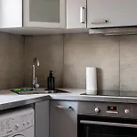 Metro Ratusz Arsenal Homely * Βαρσοβία