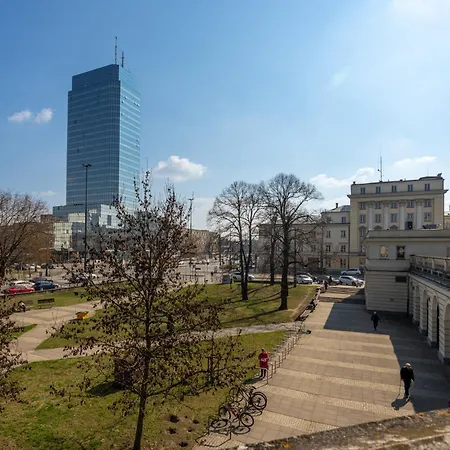 Metro Ratusz Arsenal Homely * Варшава