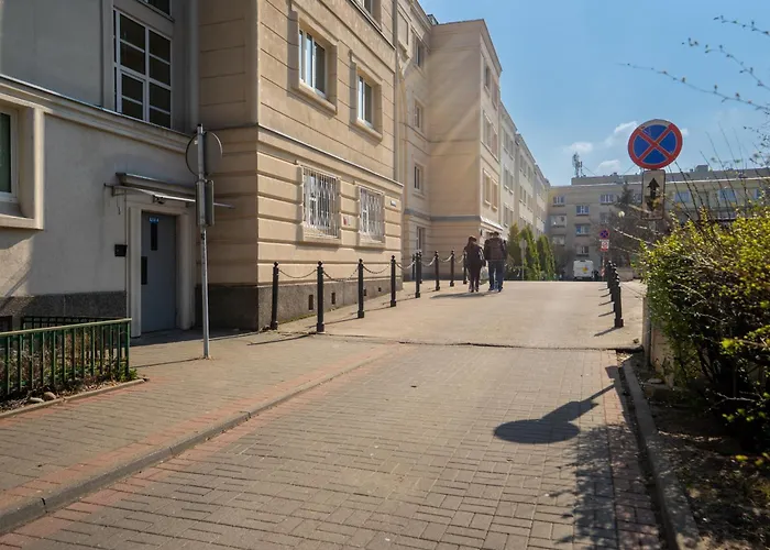 Metro Ratusz Arsenal Homely Διαμέρισμα Βαρσοβία