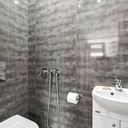 Apartment Metro Ratusz Arsenal Homely