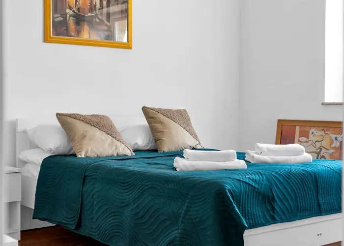 Metro Ratusz Arsenal Homely Varsovie